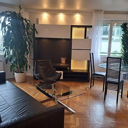 Appartement Aux Portes De Paris Et 5 Minutes Du Metro Charenton-le-Pont Luaran gambar